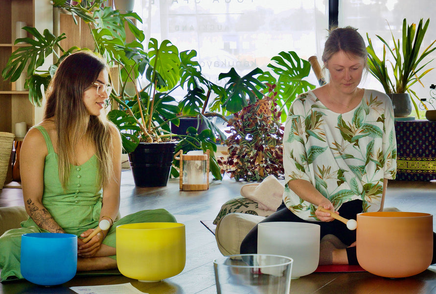 Gentle Vibrations for Endocrine Wellness with Sound Therapy Bowls